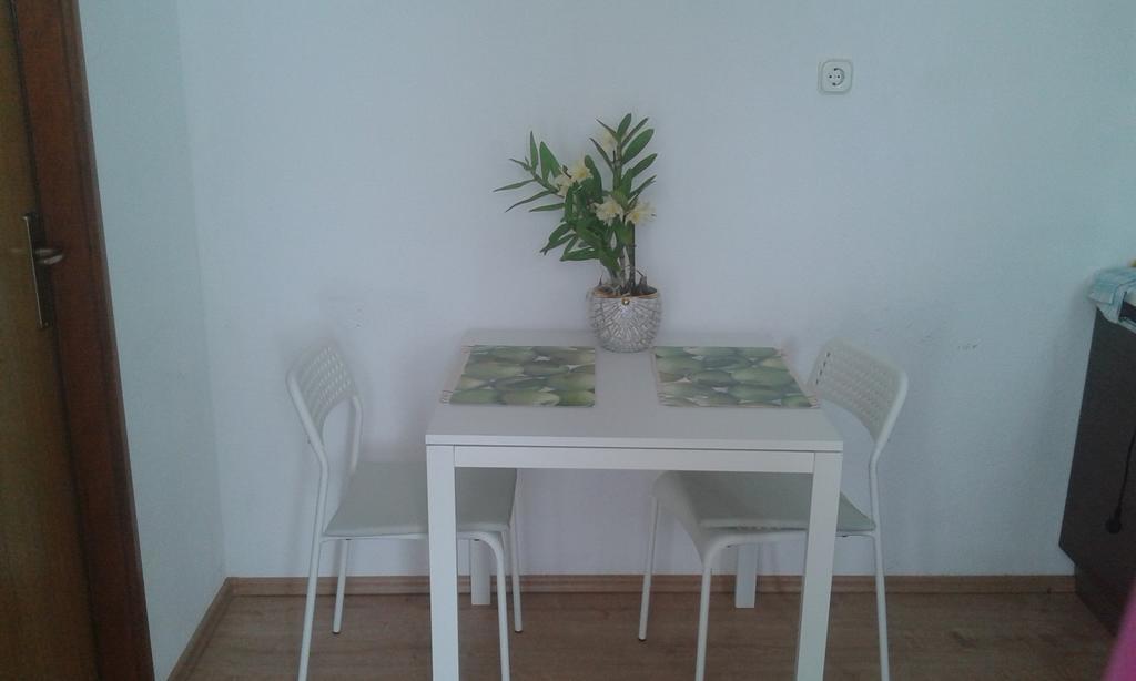 Apartment Kata Sveti Juraj Εξωτερικό φωτογραφία